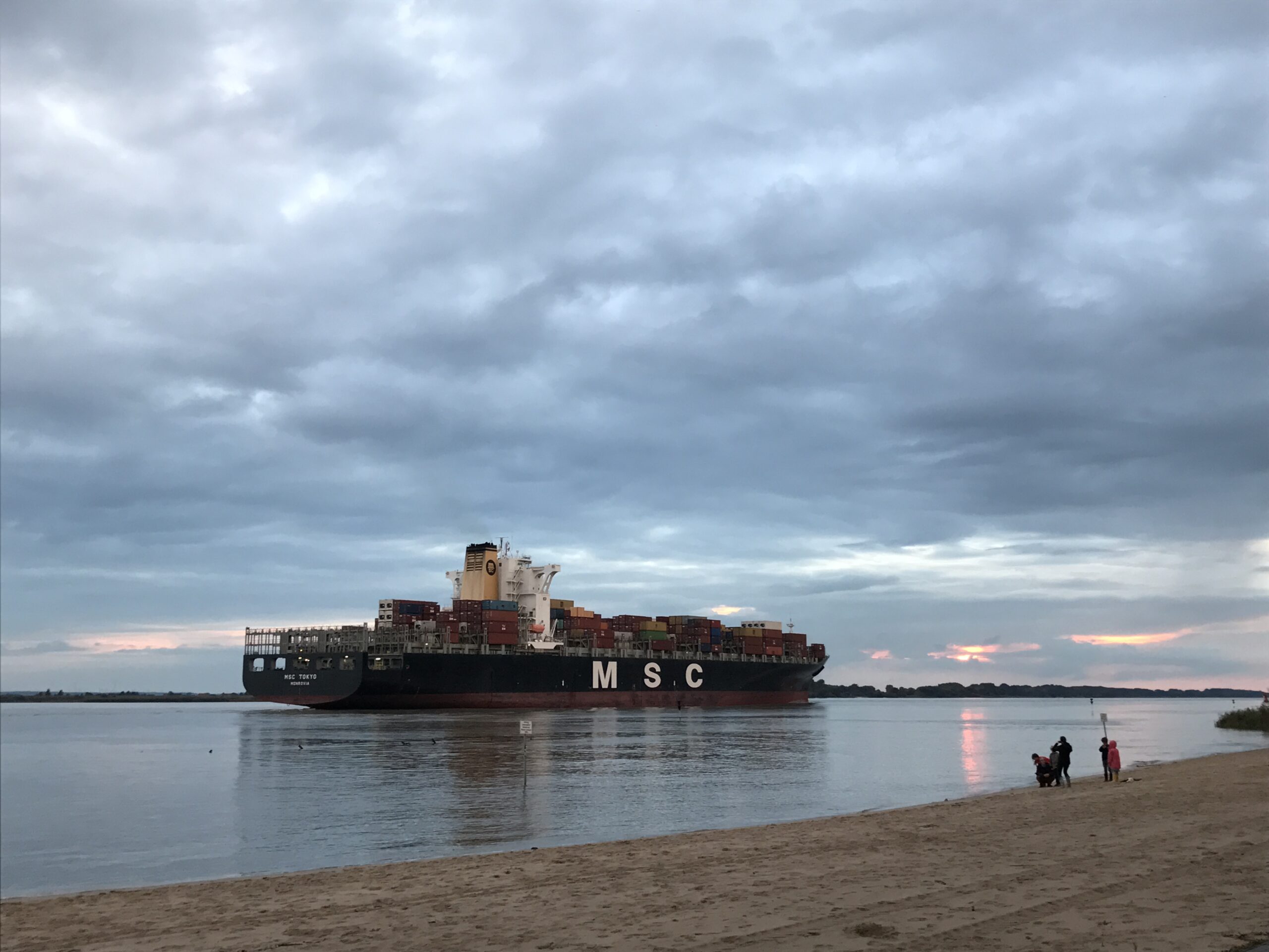 www.containerbasis.de